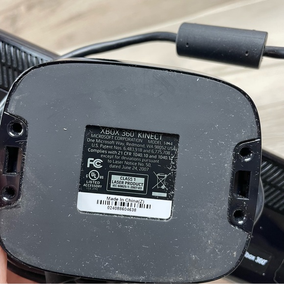 Genuine Xbox 360 Kinect Sensor Model: 1414 Black - Picture 7 of 7